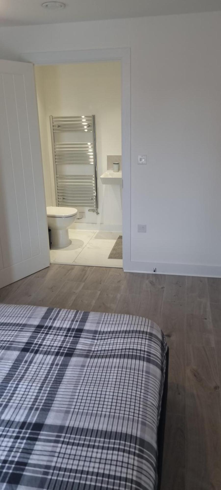 Lush King Ensuite In A Shared Home 曼彻斯特 外观 照片